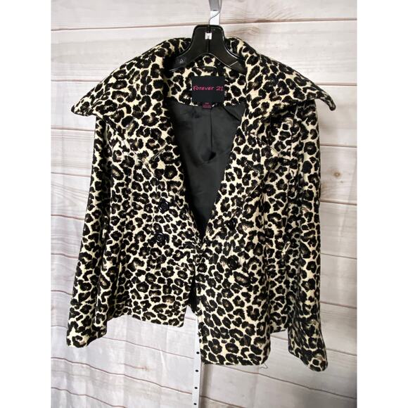 Forever 21 Size M Leopard Print Cache Crop Swing Jacket Coat 3/4 Sleeves - Picture 3 of 8